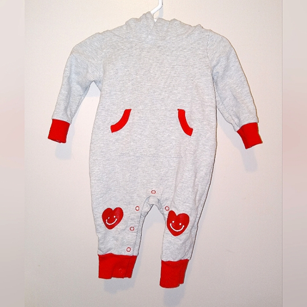 Cat & Jack Babyboys 3 Months Hooded Long Sleeve Bodysuit Outfit